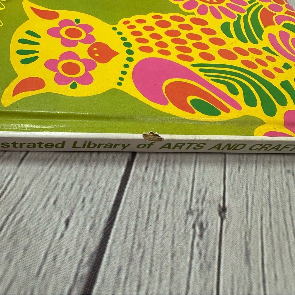 vintage retro 1974 LeeWards Illustrated Library of Arts and Crafts Book vol 4 - Picture 4 of 8
